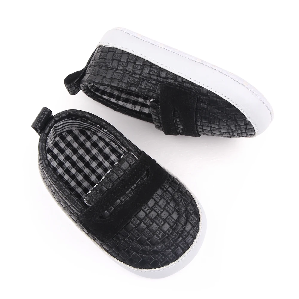High Quality Soft Sole British Style Solid Color Boys' Moccasins manufacture