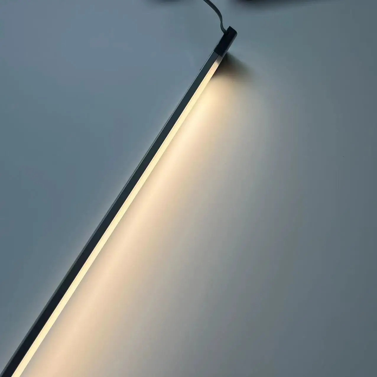 Customized Modern PC Shade LED Panel Shape Hand Scan Sensor Under Cabinet Light