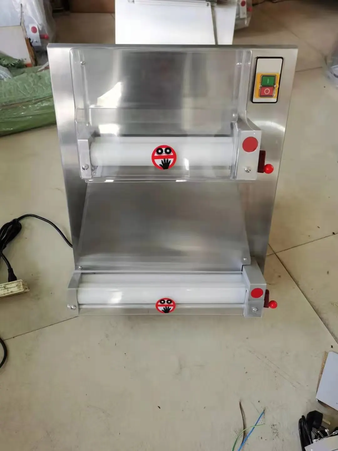 Dough Sheeter Pizza Machine Dough Sheeter For Home Use Pizza Dough Roller Buy Dough Sheeter