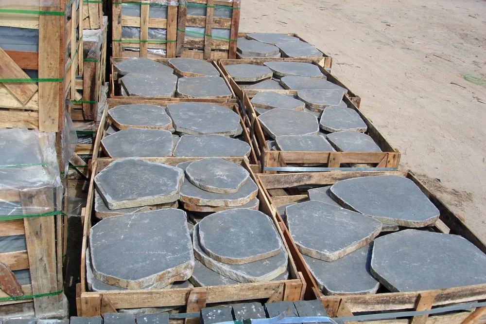 Pathway Big Basalt Thin Irregular Stepping Stone Paving Curbing Edgestone for Outdoor Garden Yard Park Sidewalk