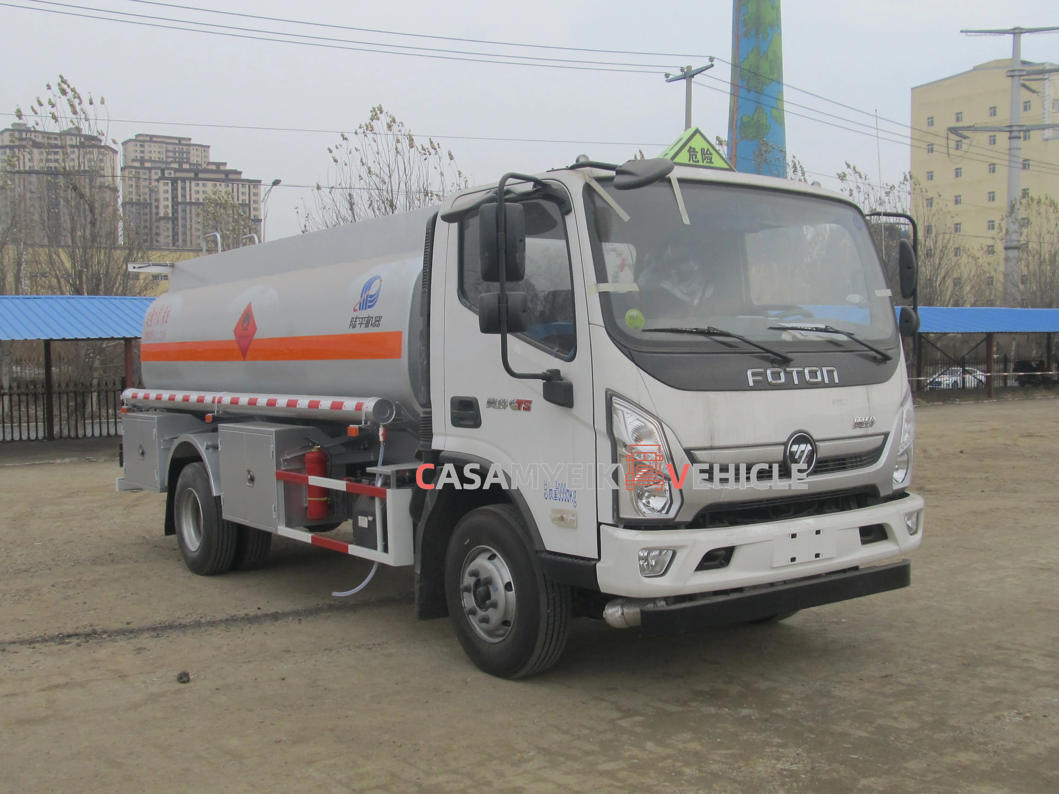 Китайская Фабрика Прямая продажа Foton 5000 литров rhd топливный танкер грузовик тяжелый