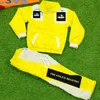 Jaune