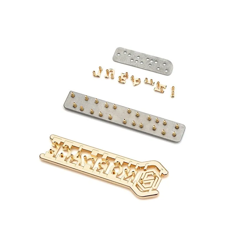 Custom High Quality Metal Labels for Clothing and Handbags Gold & Silver Plating Logo Tags Roll-Shaped Garment Accessories