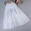 Scialle bianco con cappuccio