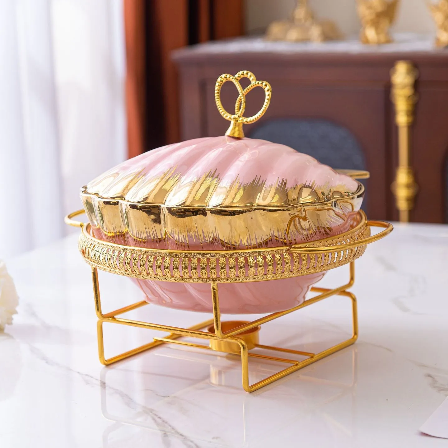 Набор керамической посуды с крышкой