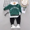 Letter hoodies green