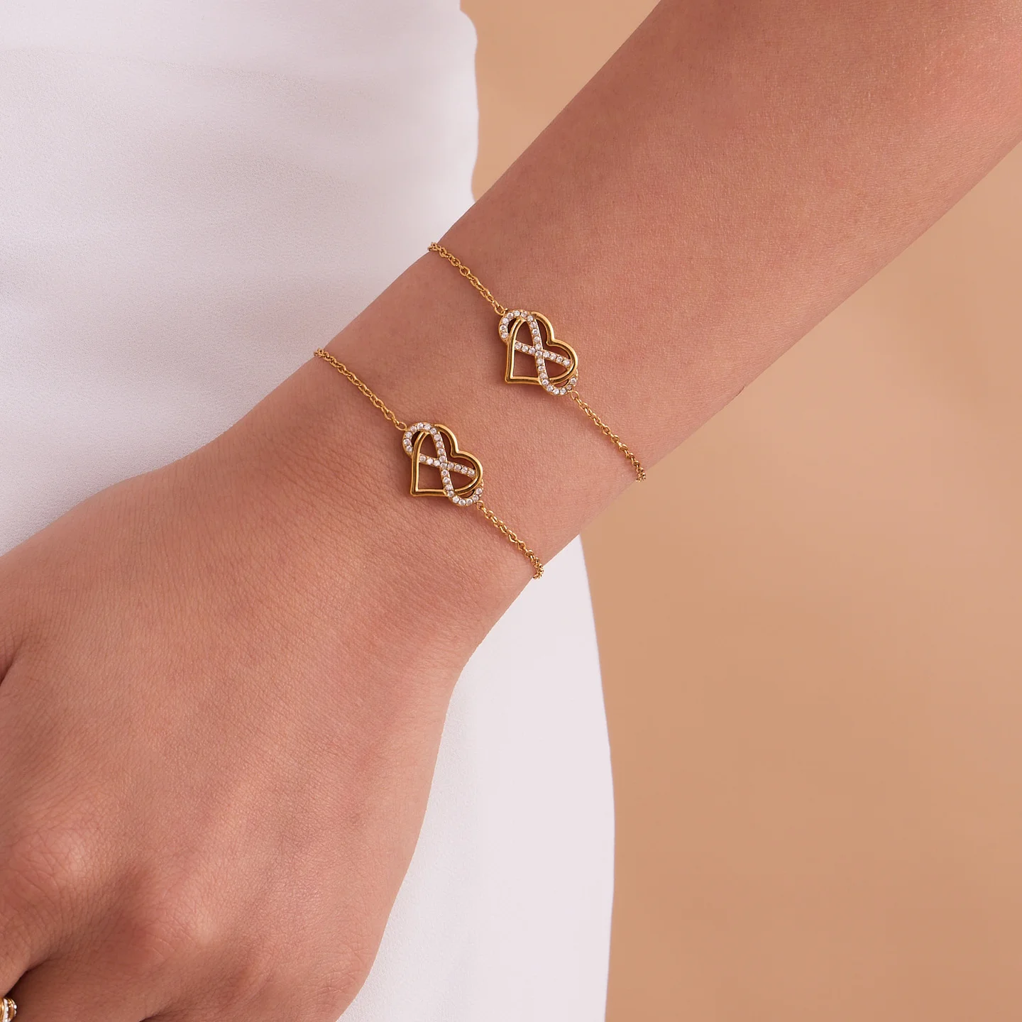 Elegant Gold-Plated Heart Necklace & Bracelet Set