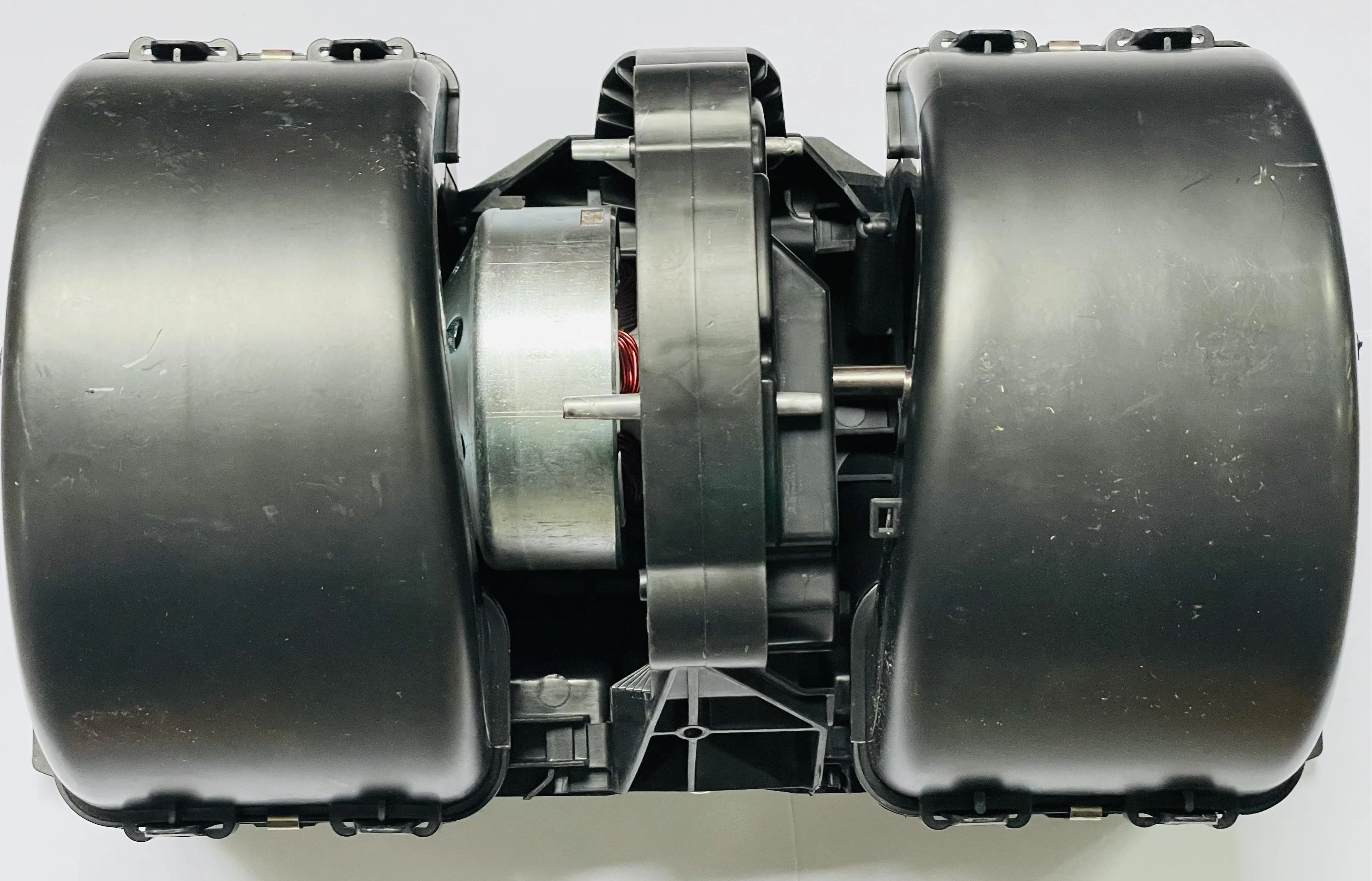 るうページ 81619306102 - Quality Brushless Air Blower Motor for MAN Truck