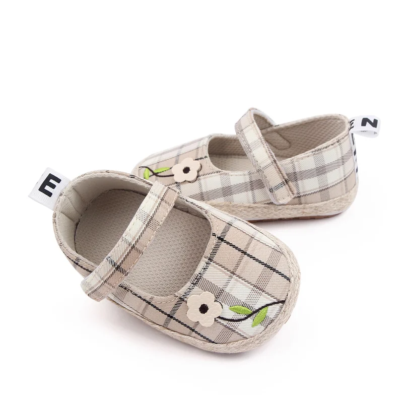 New Arrival Non-slip Spring and Summer Plaid Design Baby Girl Toddler Shoes manufacture