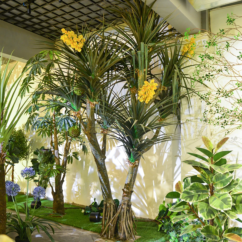 High Quality Pandanus Plant Artificial Tree UV-Resistant Outdoor Artificial Pandanus Palm Tree for Home Decor