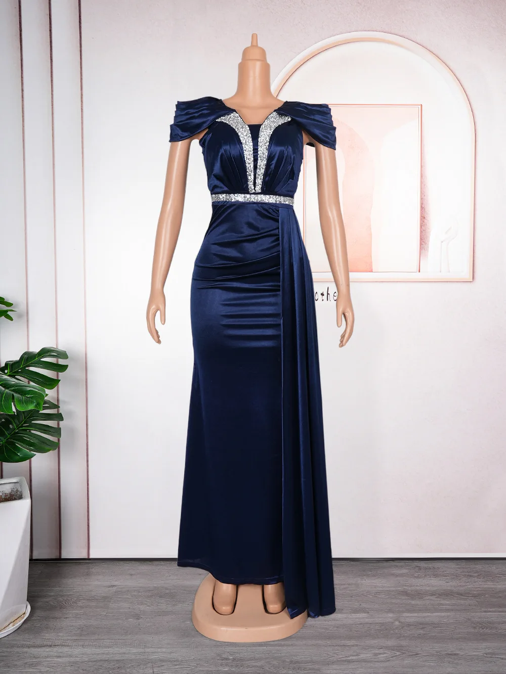 Latest Style Trendy Champagne Satin Evening Dress Big Size Floor-Length for  Plus Size Women for African and Turkish Traditions