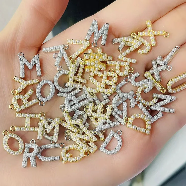NBEADS 26pz ciondoli in etallo a Fora di Lettera, con icro pavè, in
