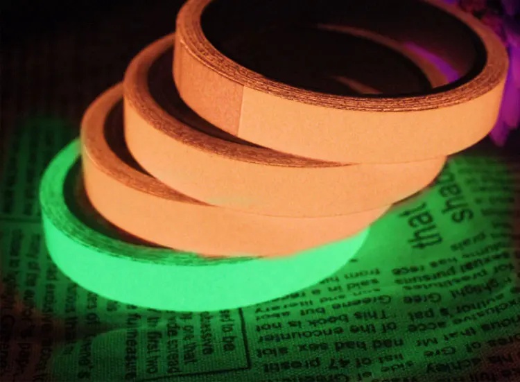 Tape-Lum_15.jpg