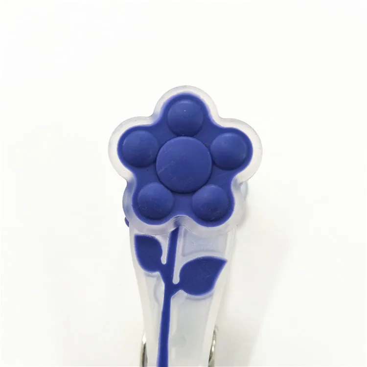 Colorful and Flower Design Set of 12pcs Plastic Clothespin Set Big Plastic Clothes Pegs with Soft Grip