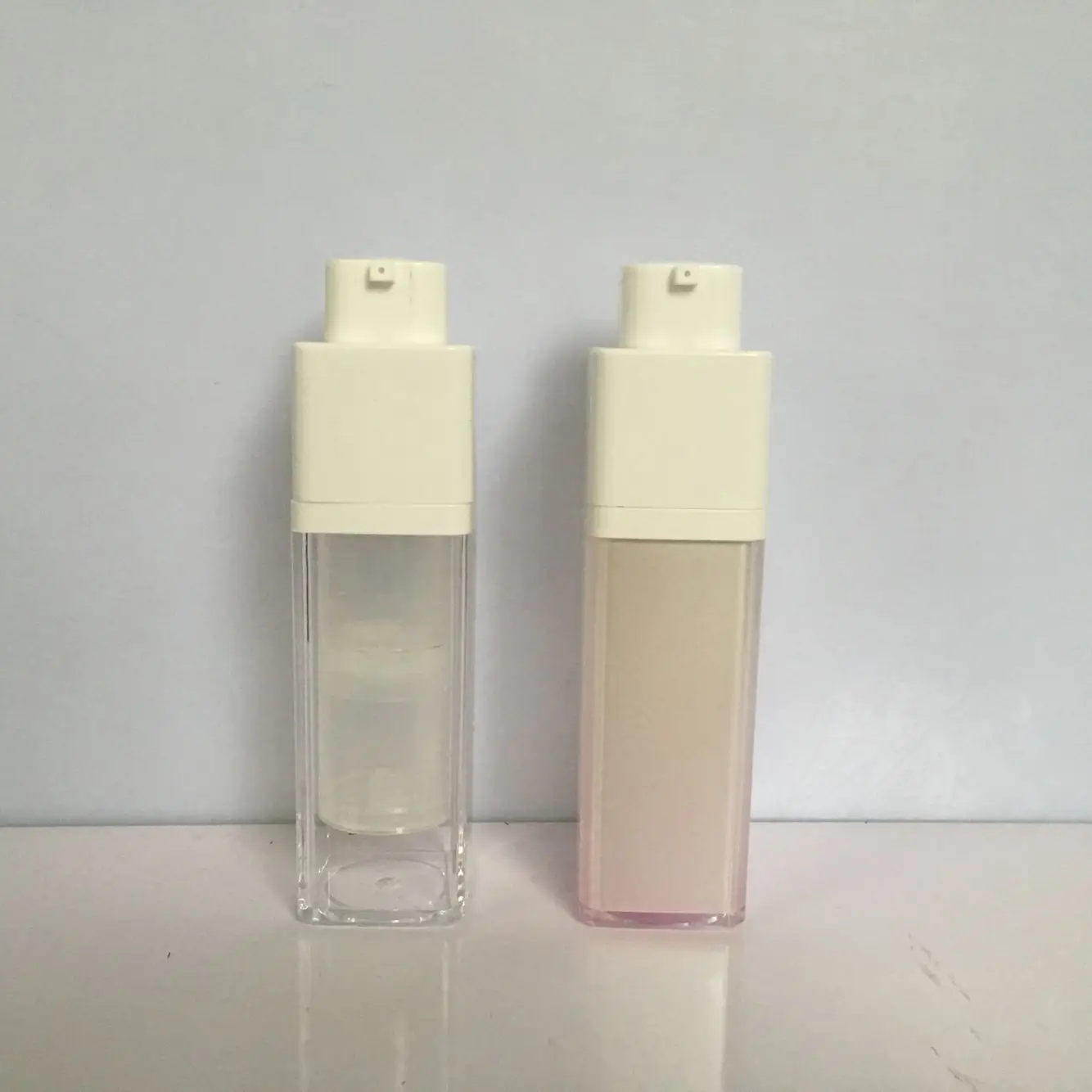 Empty 15ml 30ml 50ml Frosted Cream Cosmetic Lotion Resistant Luxury Plastic Acrylic Airless Pump Bottle With Pump