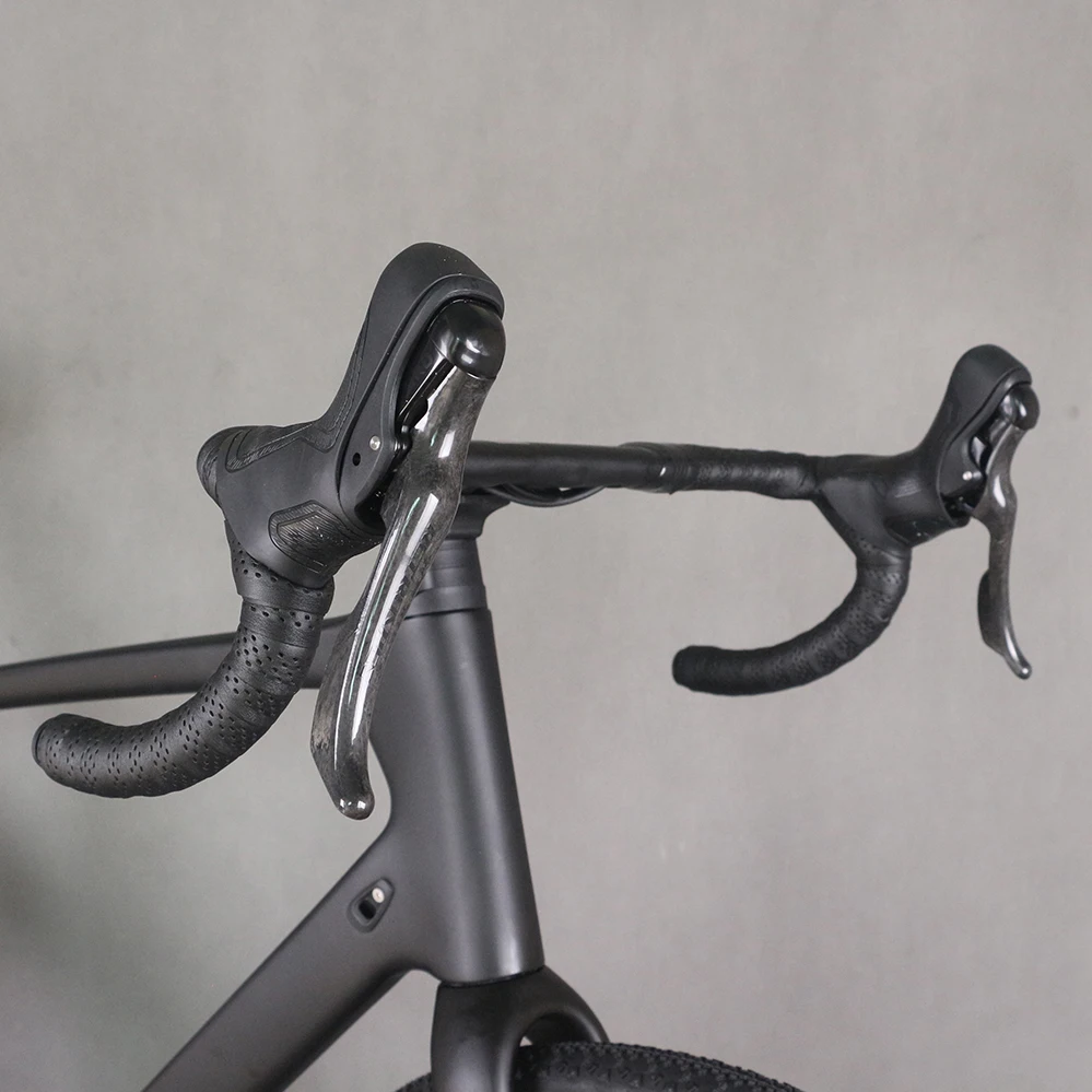 Lightweight Carbon Frame Bicycle for Gravel Riding & Racing