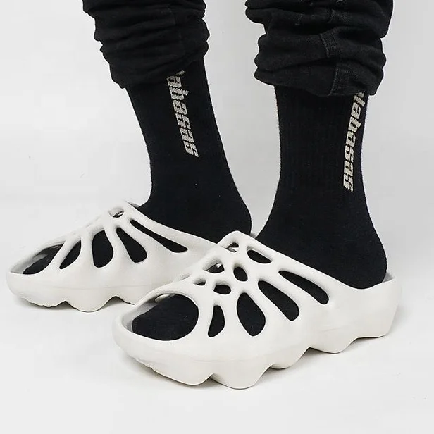 Пляжные шлепанцы унисекс из ЭВА с отверстиями для воды на заказ резиновые сандалии