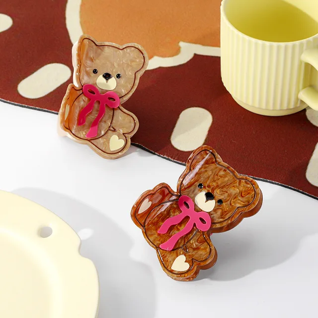 Cute Bow Bear Acetate Grabber Small Semi-tied Hair Clips a Shark Clip on the Back of the Head