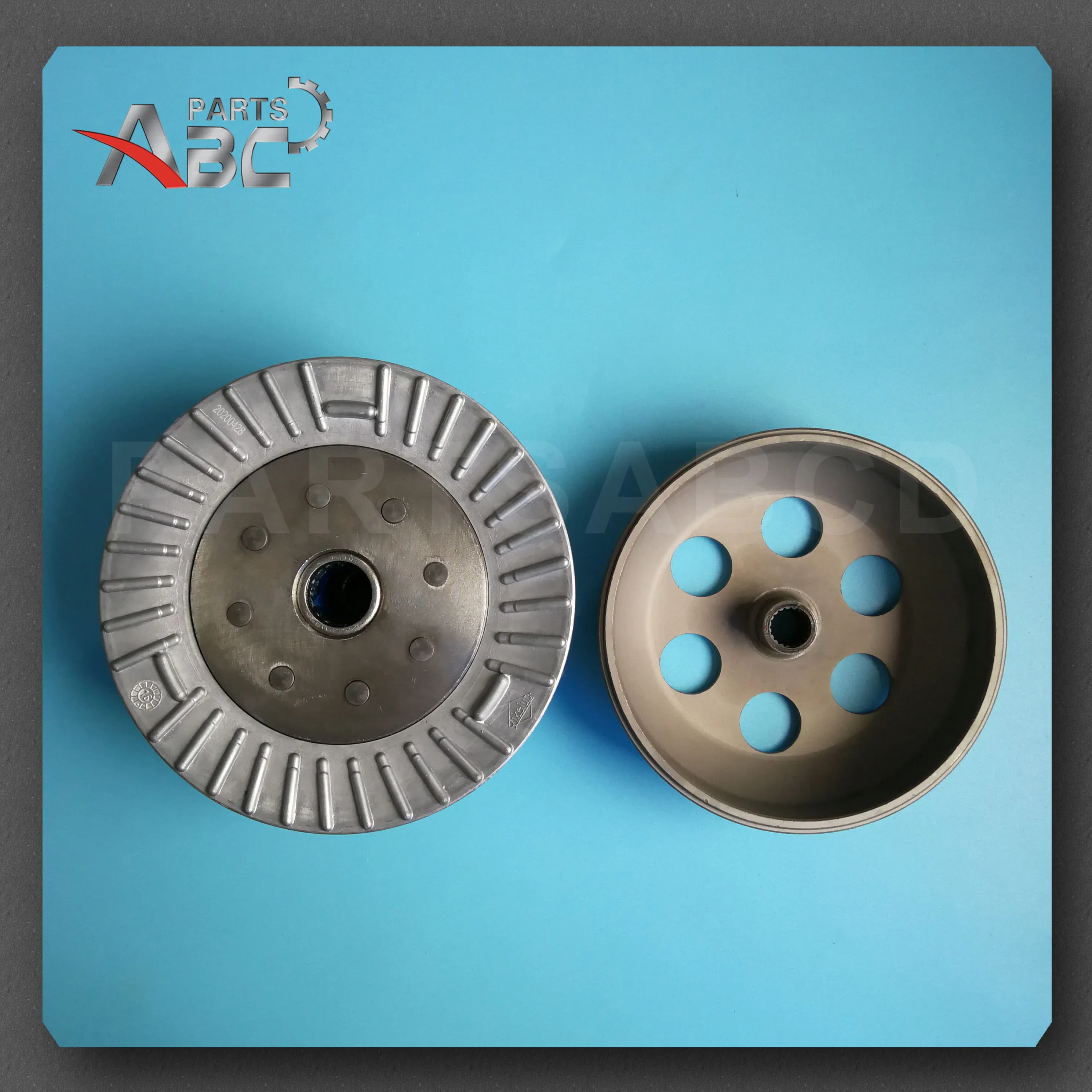 できるだけ Honda Helix Cn250 Elite Ch250 Cfmoto 250cf250スクーター用の2番目のリアクラッチ駆動