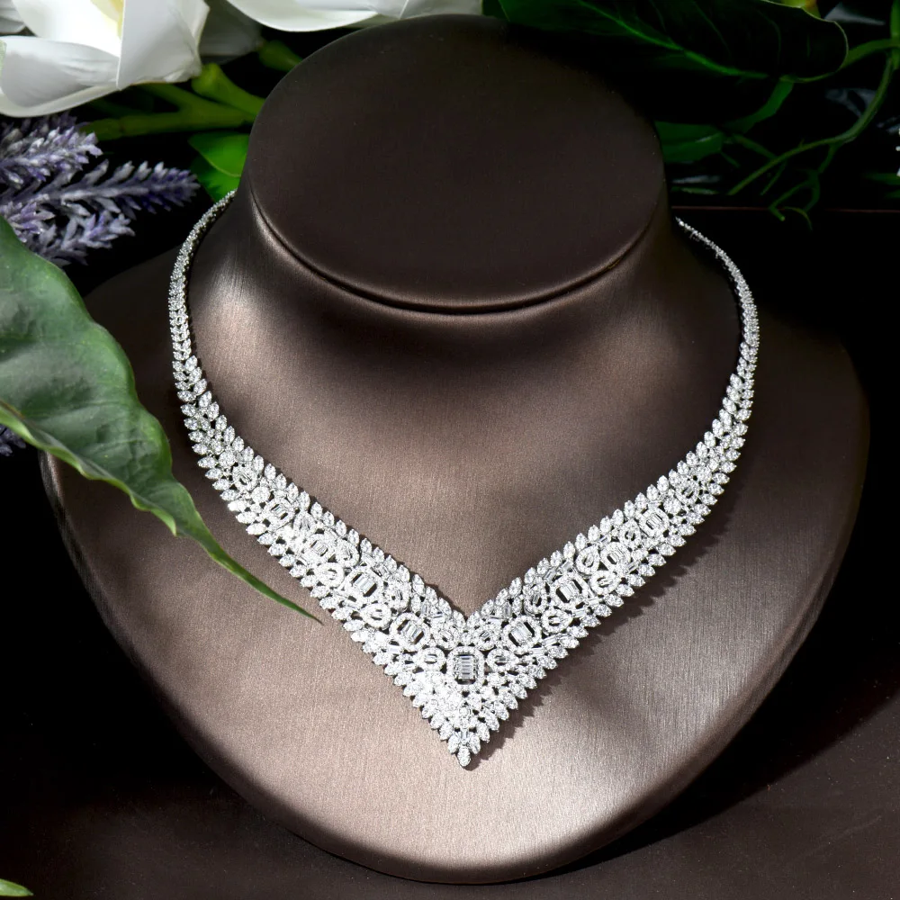 HIBRIDE Brilliant 4pc AAA CZ Necklace and Earring Set for Women