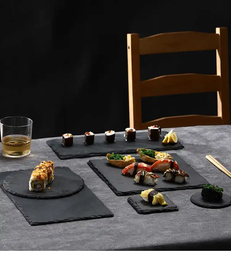 Assiette à Sushi En Céramique Dorée En Forme D'Éventail - Plateau De Service Élégant 32cm