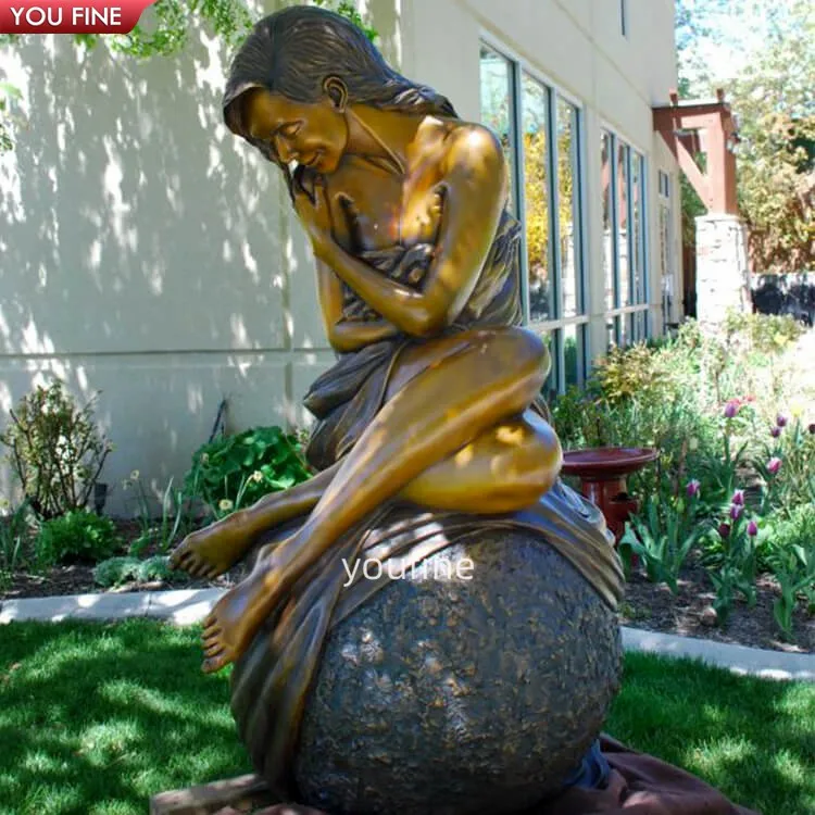 ブロンズ製裸体女性像 180cm 高さ 手彫り彫刻 芸術作品