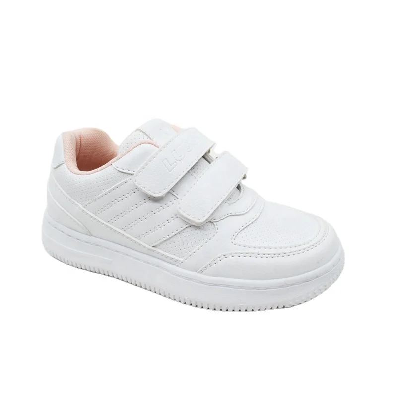 girls sports shoes white