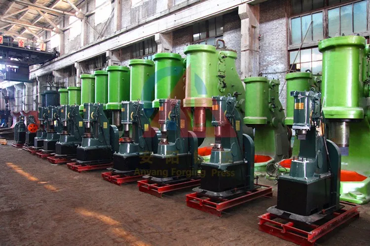 
 Маленький пневматический молоток 25 кг, кузнечный молоток, маленький пневматический молоток  