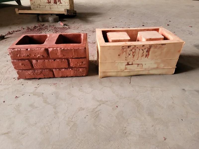 Retaining Concrete Wall Block Mold