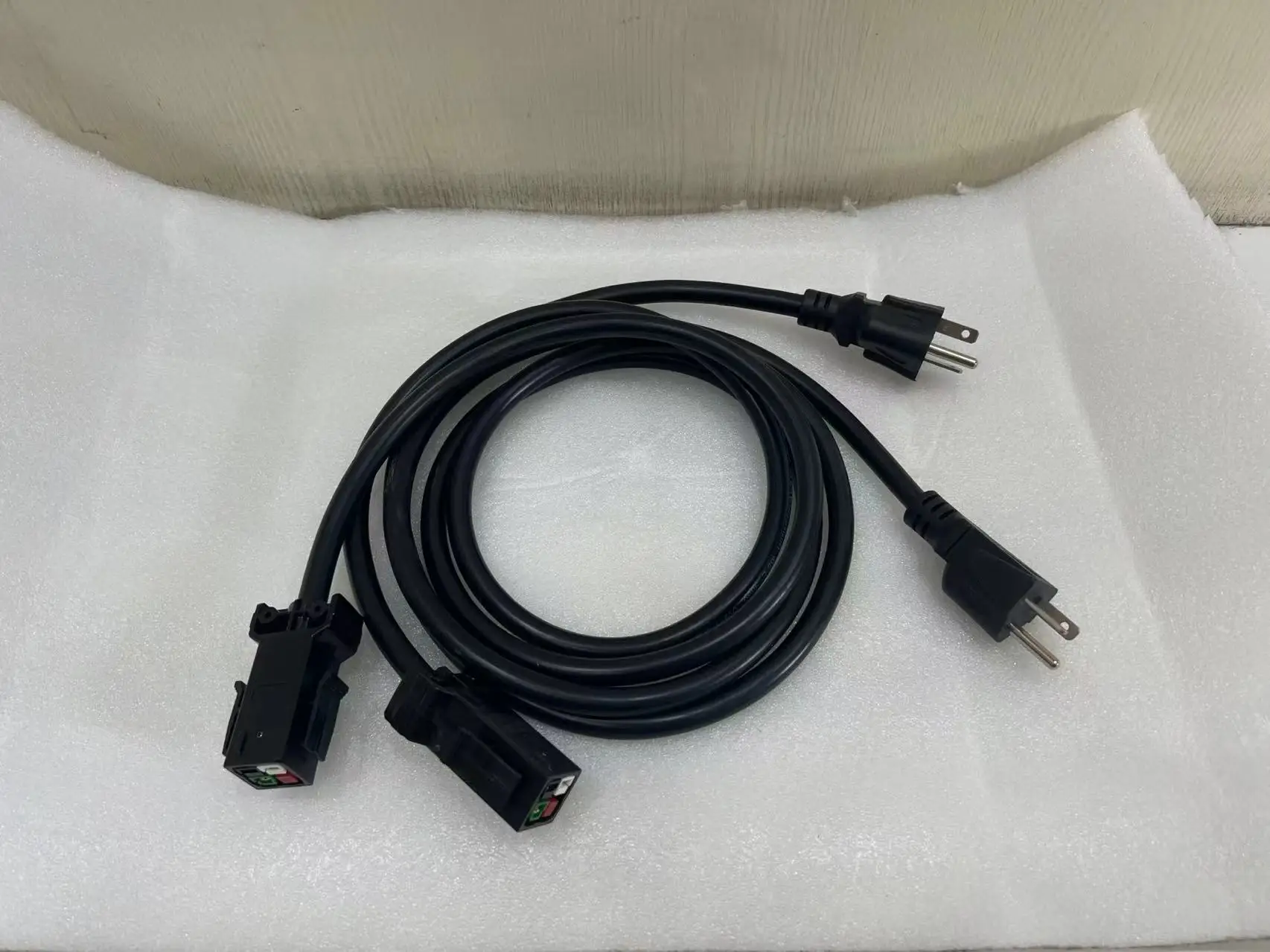 Custom 1.8m Hydro Cooled Power Cable 5000w Ac Male End Type Psu