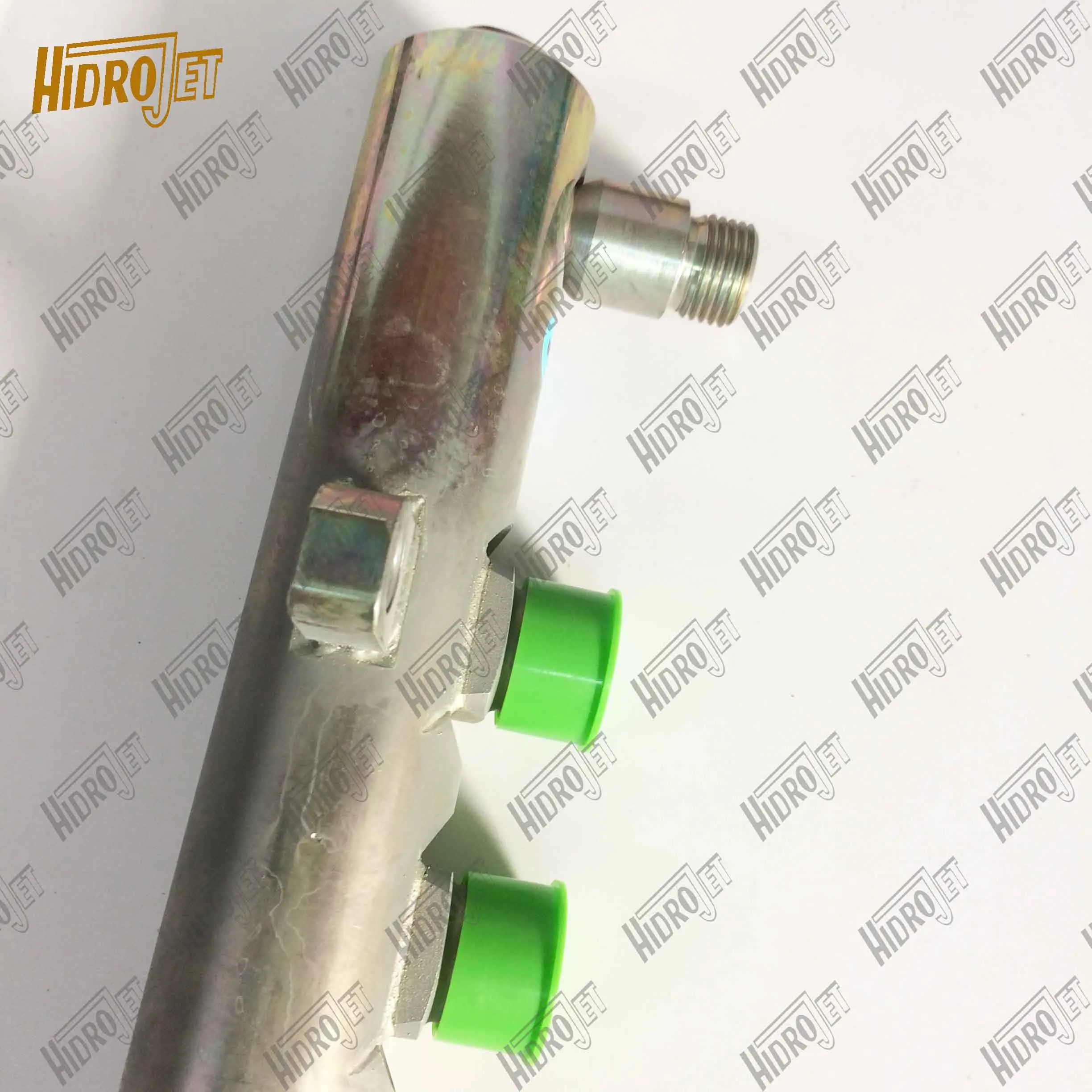 Original new 0445226140 engine common rail pipe assembly 