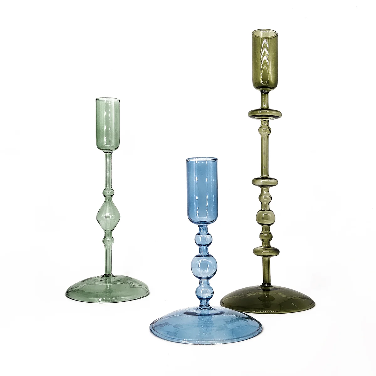 Top Quality Candle Stick Slim Colored Glass Candle Holder Home Decoration Suppliers Crystal Glass Holders details