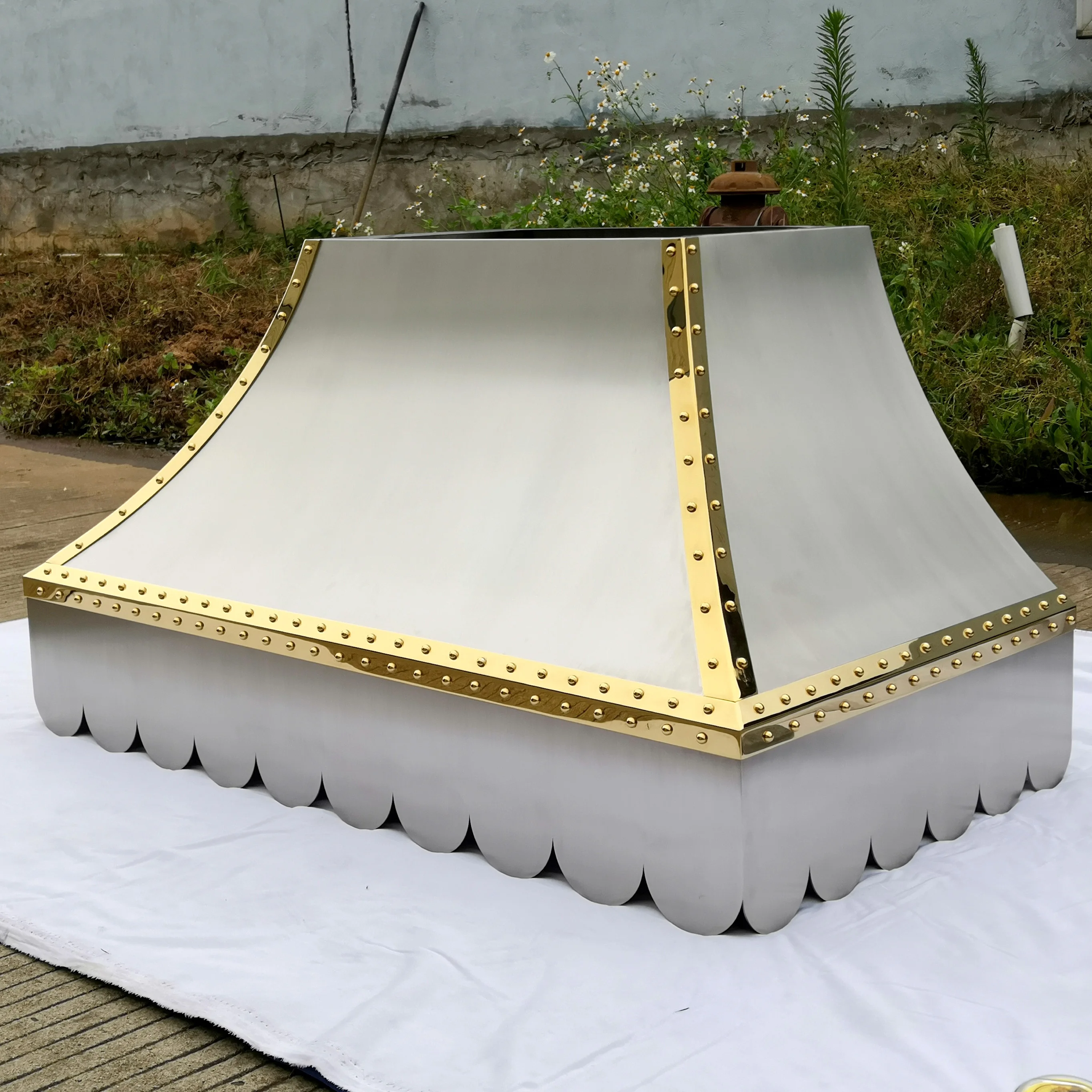 Stainless steel vent hood.jpg