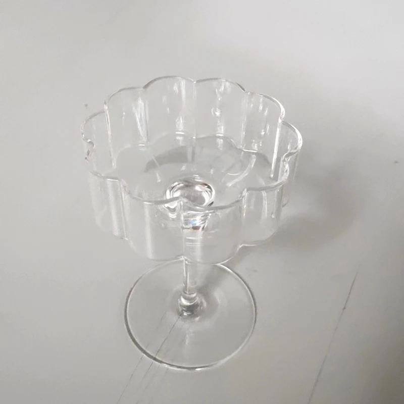 Creative Unique Style Bar Cocktail Glasses Wave Ripple Champagne Coupe Customize Logo Color Amber Green Pink Red Wine Glasses