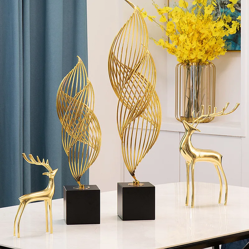 Luxury Home Decor Metal Interior Objects Artifacts for Living Room Elegant Home Decoration