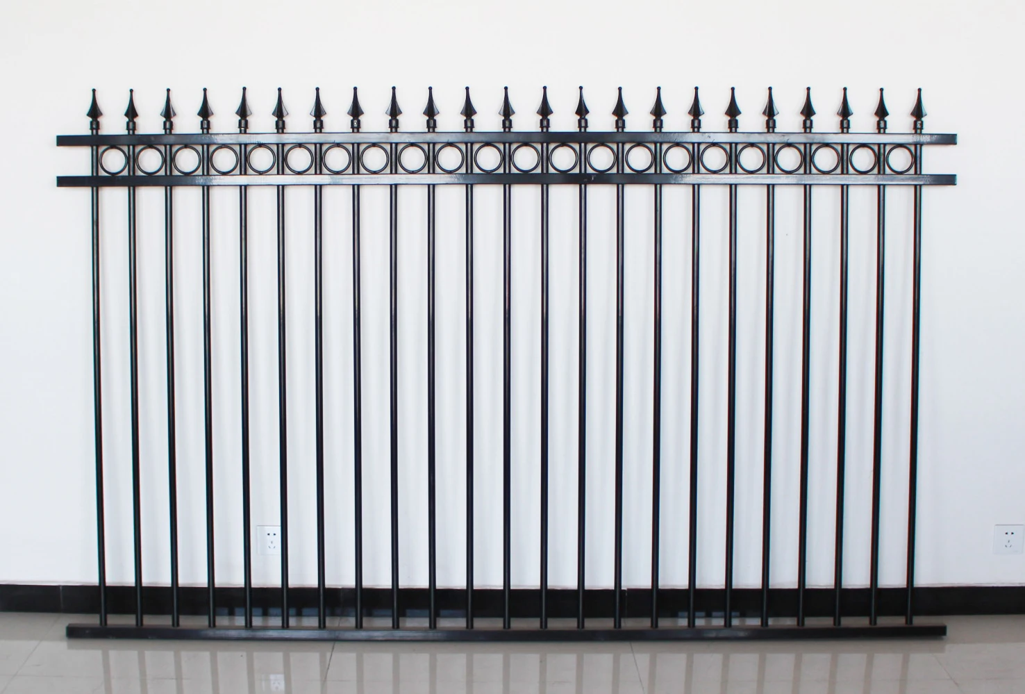 6ft&8ft Cheap Spear Top Metal Fence Panels/ornamental Wrought Iron