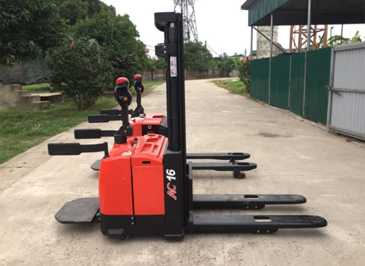 Electric Stacker 1t CBS10J Pallet Reach Stacker Battery Forklift