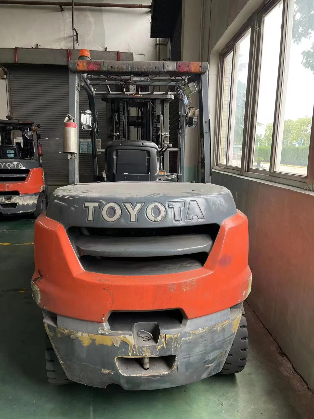 Toyota 4.5 Tons Forklift - Efficient Diesel Solutions