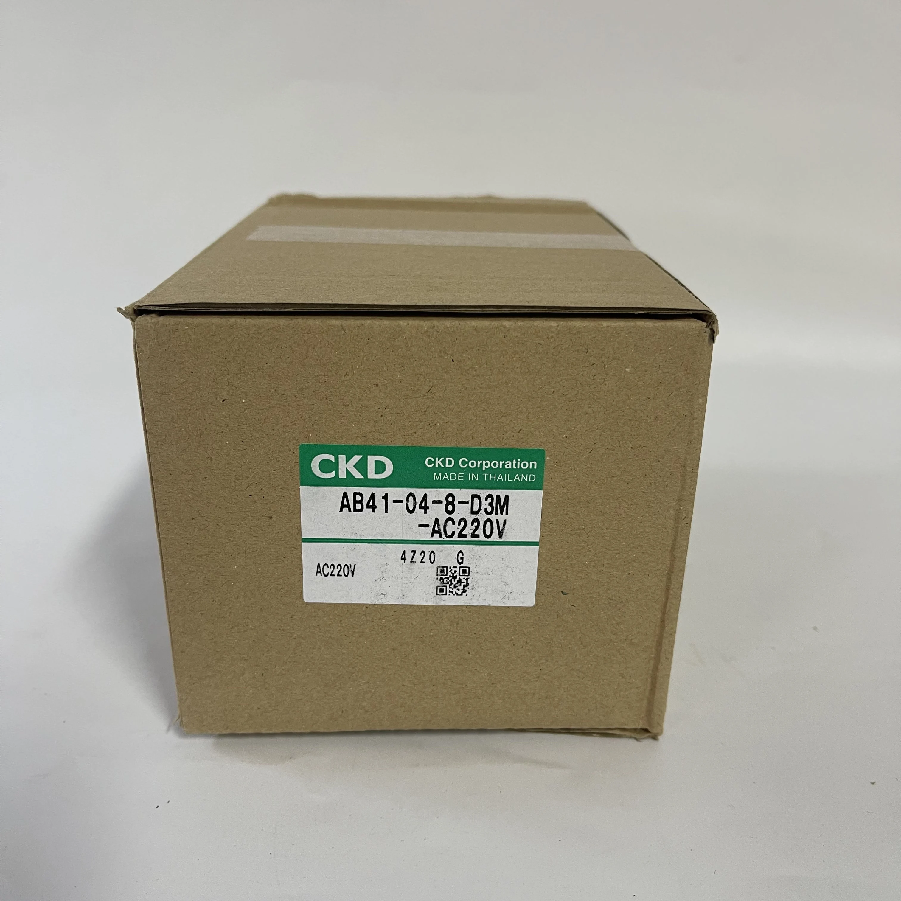 CKD Solenoid Valve AB41-04-8-D3M-AC220V CKD Solenoid Valve AB41-04-8-D3M-AC220V