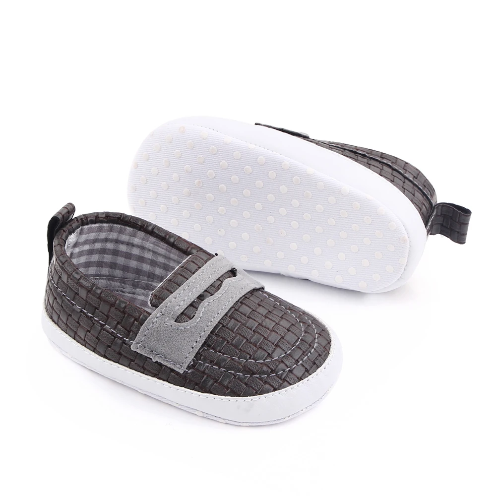High Quality Soft Sole British Style Solid Color Boys' Moccasins manufacture