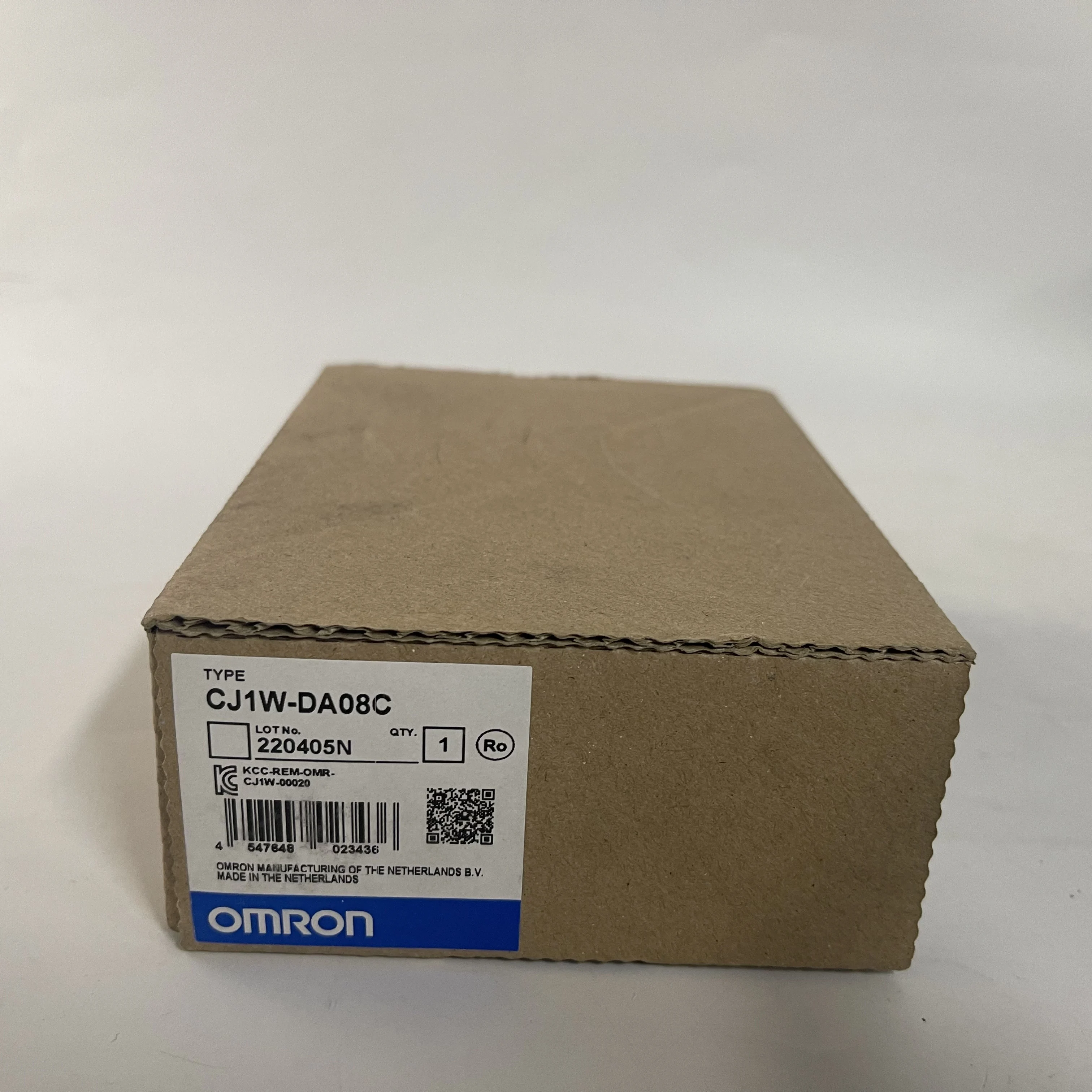 OMRON Analog Output Module CJ1W-DA08C OMRON Analog Output Module CJ1W-DA08C