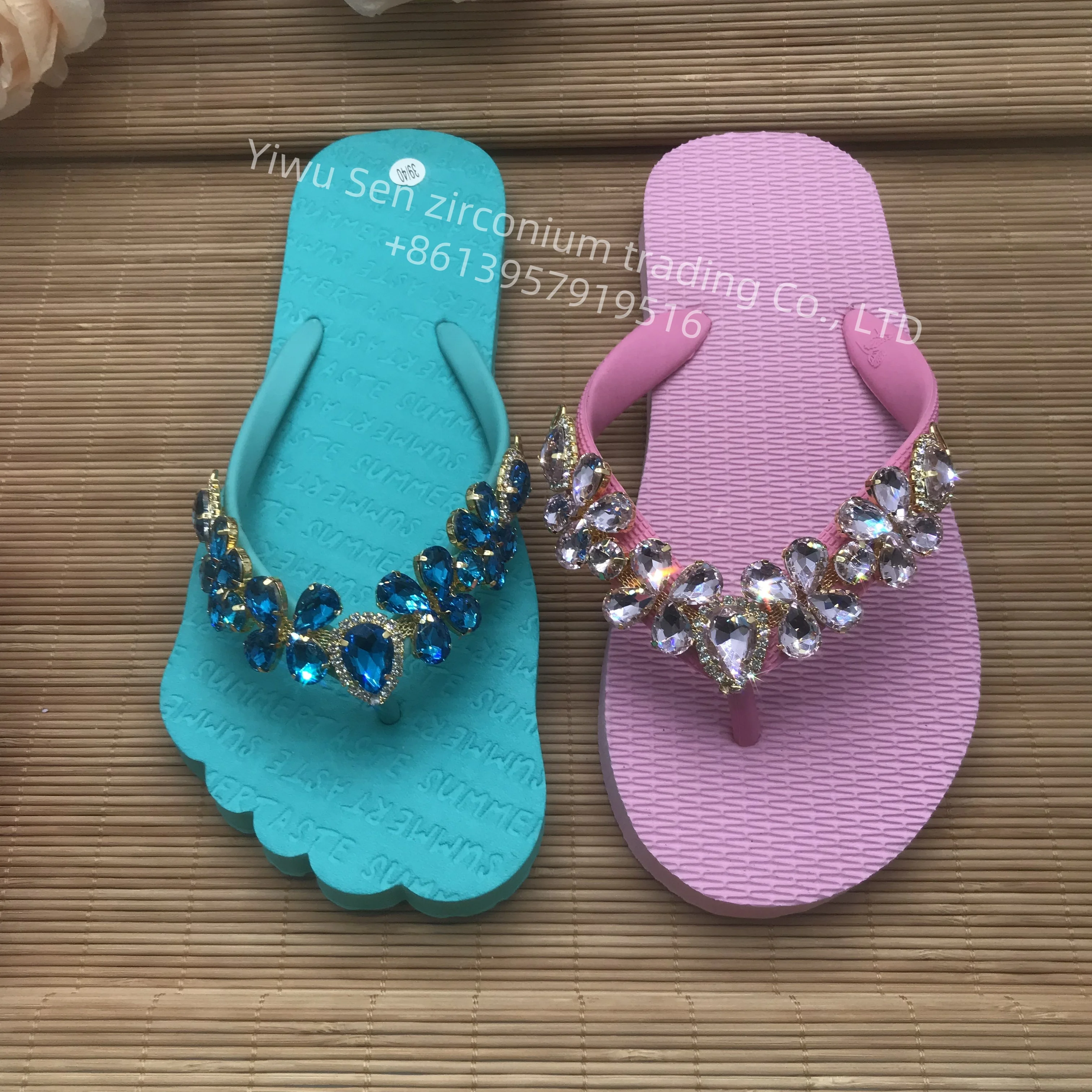 Newest Hot Selling Flip Flops with Crystal Chain Rhinestones Bling