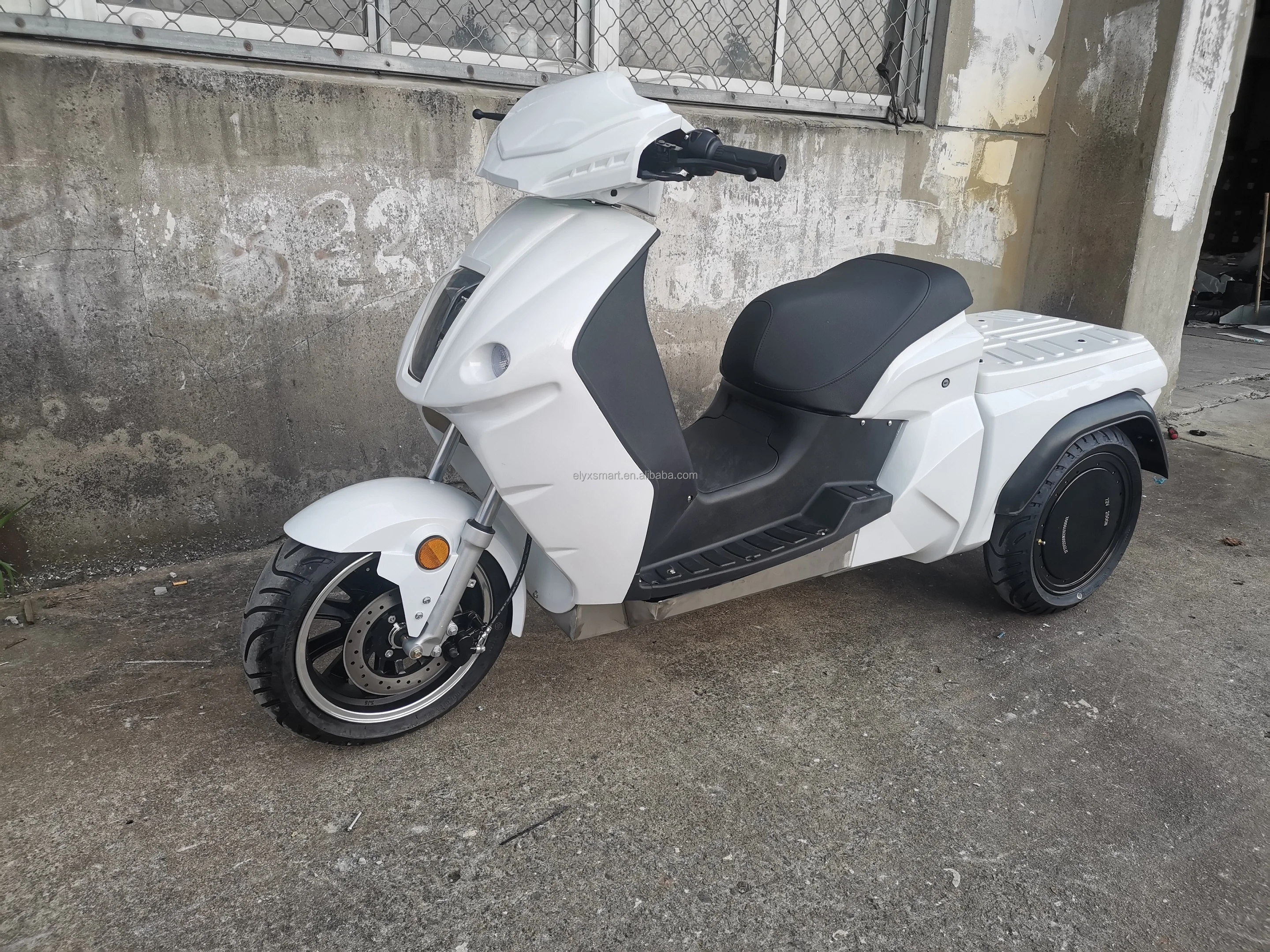 5000瓦双电机电动三轮车带货箱快速速度70kmp摩托车电动滑板车摩托车