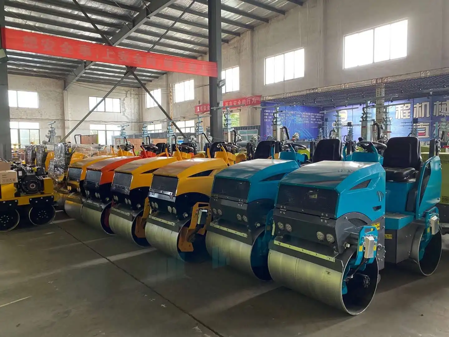 1 Ton Concrete Storike Compactor Double Drum diesel Engine Vibrator Roller Machine Mini Small Road Roller Road Compactor