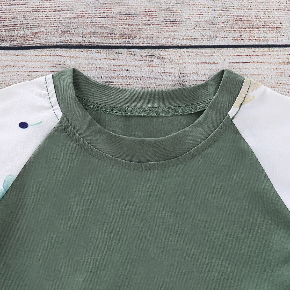 Оптовая продажа; Комплект из 3 предметов для новорожденных; Комбинезон для маленьких мальчиков; Комплект со штанами и шапочкой