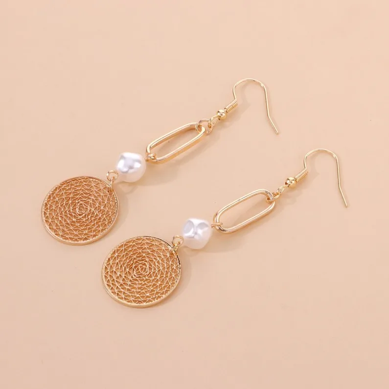 Wholesale 18k Gold Stainless Steel Geometric hollowed-out circle pearl Earring for Women