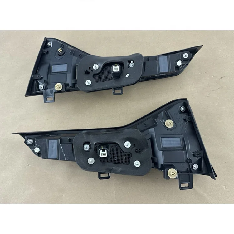 KEBEL najprodavaniji unutarnji stražnji svjetlo 34150-3V0-H01 OEM 34155-3V0-H01 Svjetiljka za Honda H-RV 2023-2025