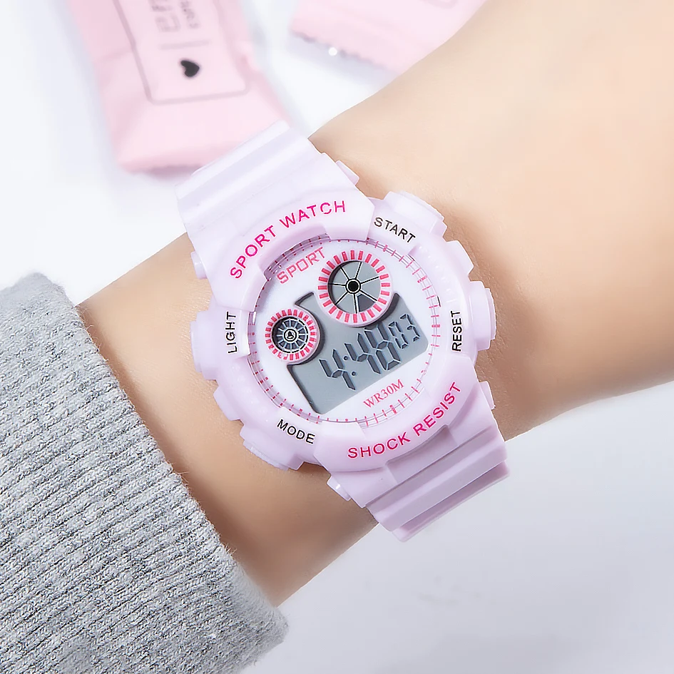 Venta caliente Relojes deportivos para niños con características geniales  Relojes digitales de mano LCD negros redondos para niños de baja potencia