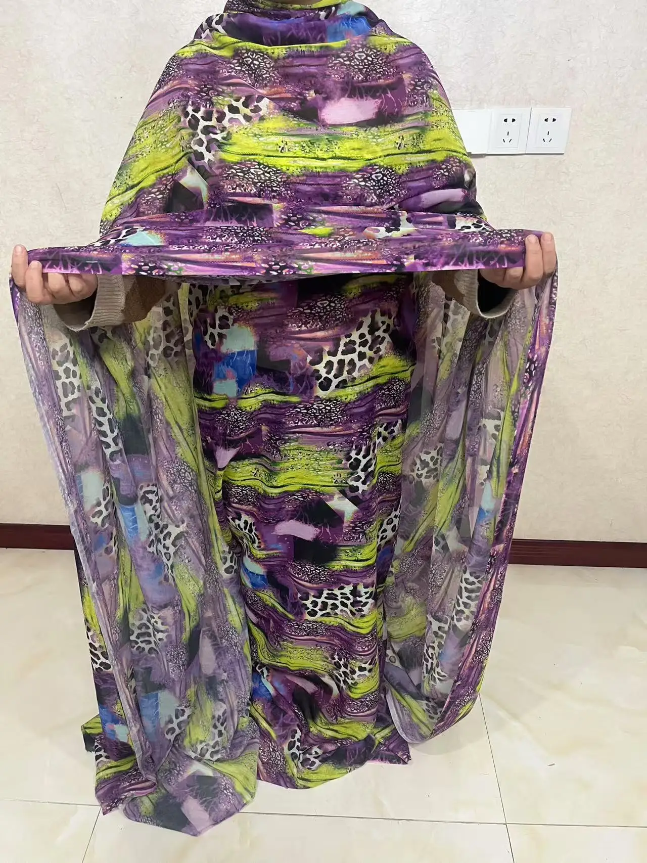 Ready to Ship Fast Delivery Over Fifty Thousand Designs Sudanese Toub Women Dress Sudan Top 4.5 Meters Length Ready to Ship Fast Delivery Over Fifty Thousand Designs Sudanese Toub Women Dress Sudan Top 4.5 Meters Length