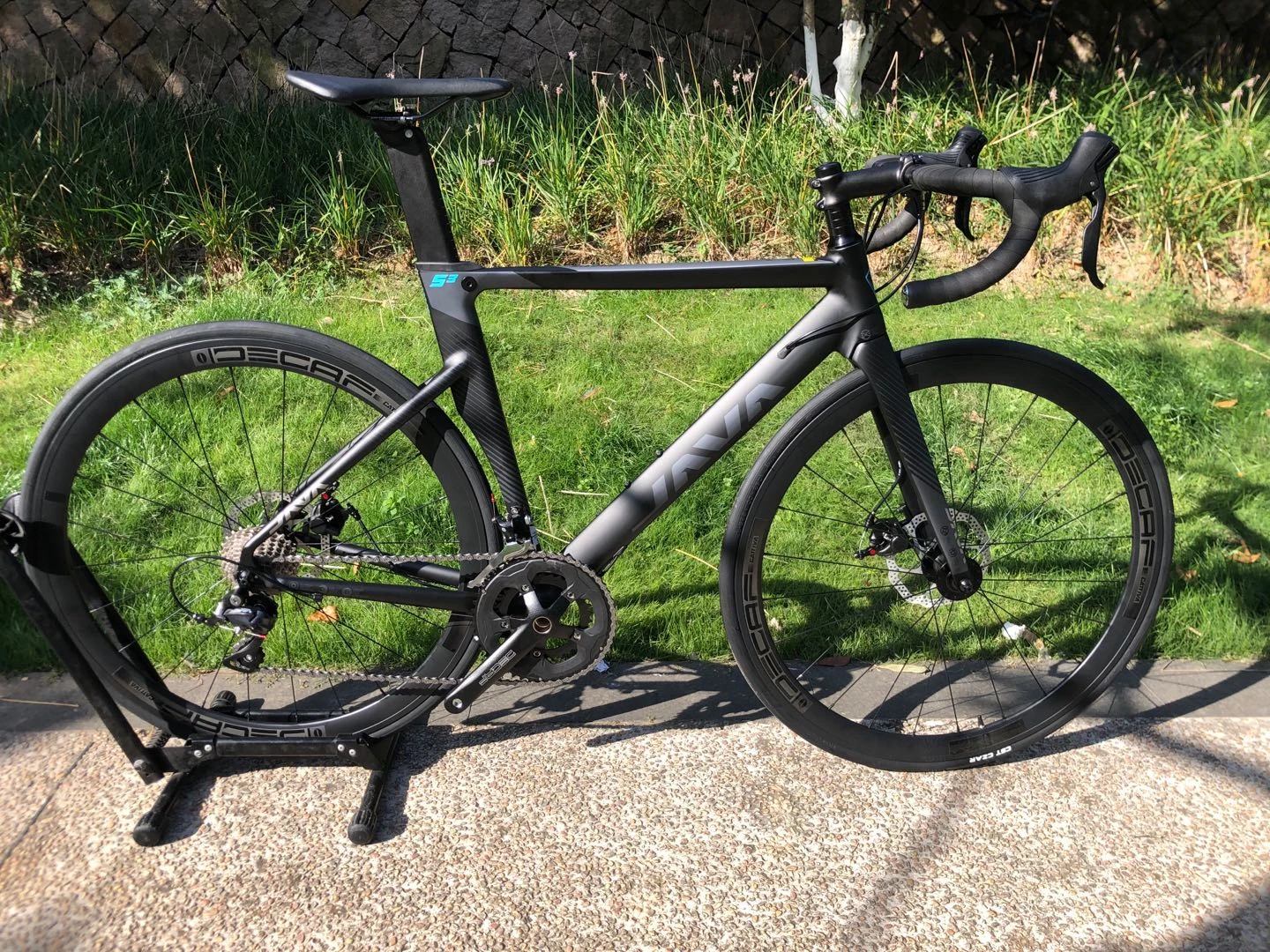 JAVA SILURO 3 18-Speed Carbon Fiber Road Bike for Adults with